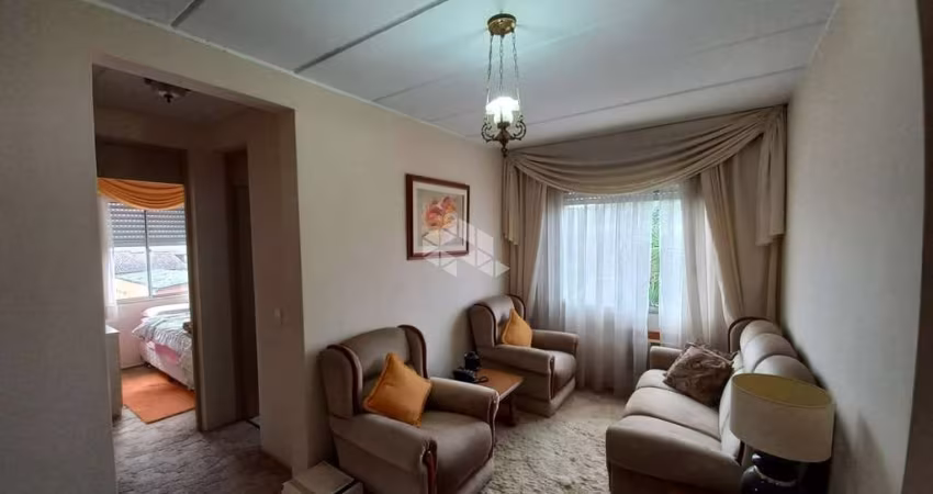 Apartamento na Zona Sul de Porto Alegre de 01 dormitório com vaga, totalmente mobiliado