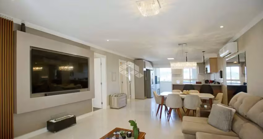 Casa sobrado, 3 dormitórios , sendo 2 suítes, no bairro medianeira