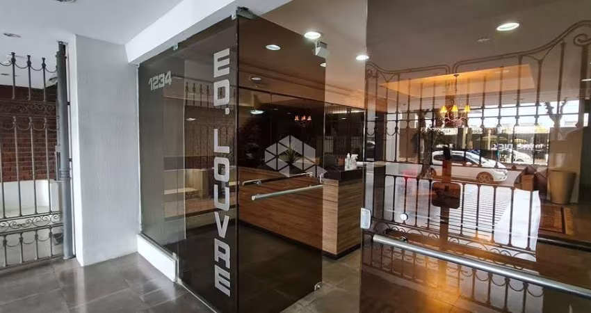 Apartamento 3 dormitórios de frente, junto a Assembleia Legislativa.