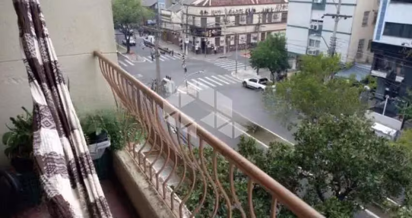 Baixou o valor.apartamento na cidade baixa com 3 dormitórios, sacada e lareira