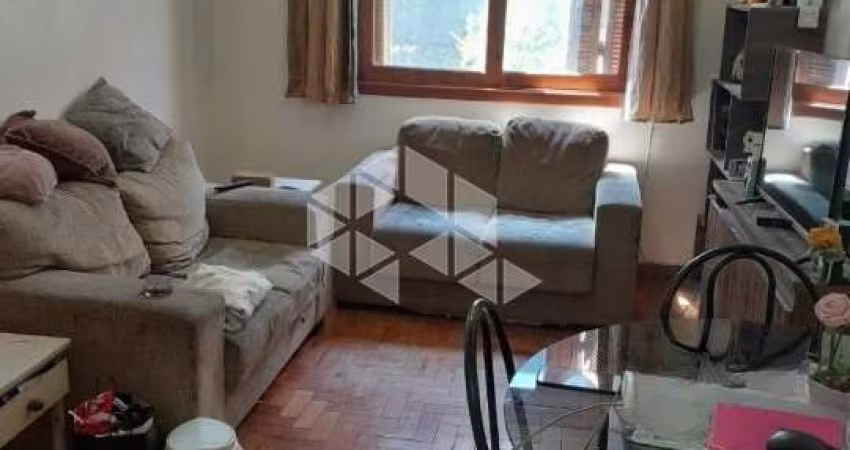 Apartamento de 2 dormitórios a 600 metros do Zaffari Cavalhada