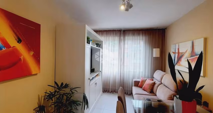 Apartamento com 1 dormitório reformado próximo da Orla do Guaíba