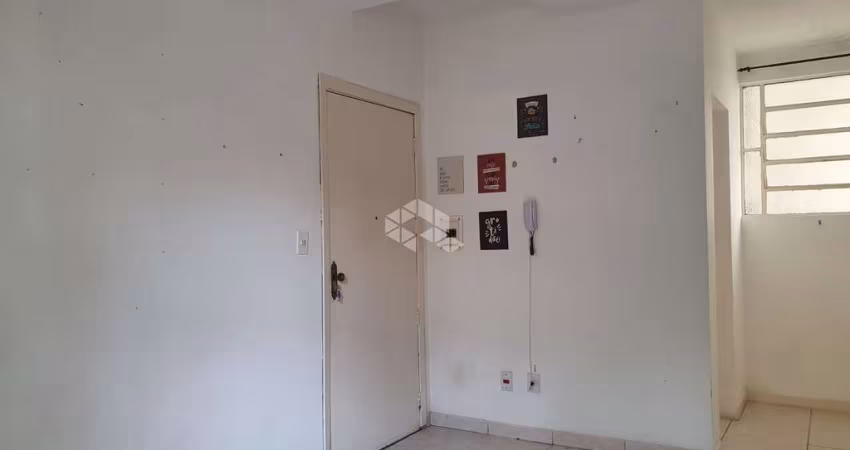 Apartamento Térreo com 01 dormitórios Á VENDA  no Bairro Higienópolis