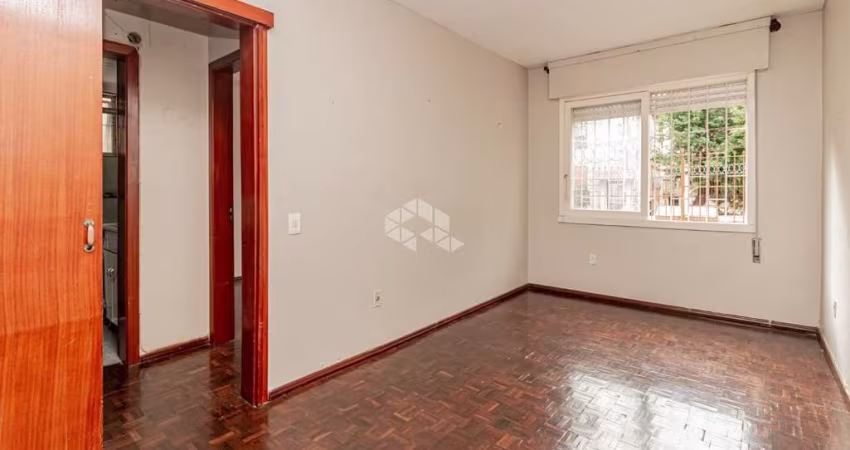 Baixou o preço. Apartamento de 2 dormitórios , Bom Jesus, Porto Alegre - RS