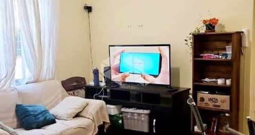 Apartamento de 01 dor com garagem.