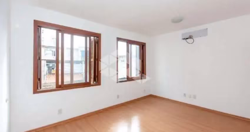 Baixou 15 mil!!! apartamento de 02 dormitórios entre os bairros cidade baixa e menino deus