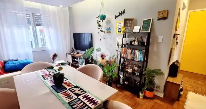 Baixou de preço!! apartamento de 02 dormitórios, reformado e proximo ao bourbon shopping wallig/triangulo assis brasil 