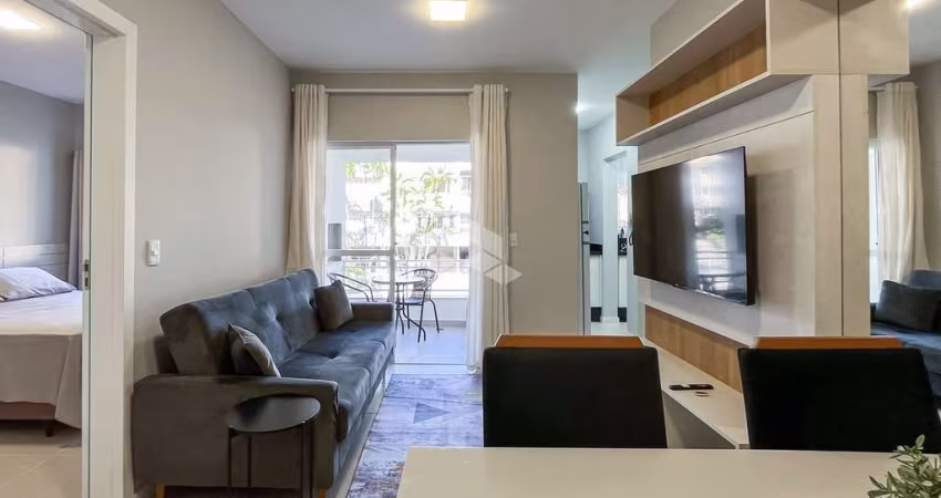 Apartamento à venda em Jurerê, 1 dormitório com sacada
