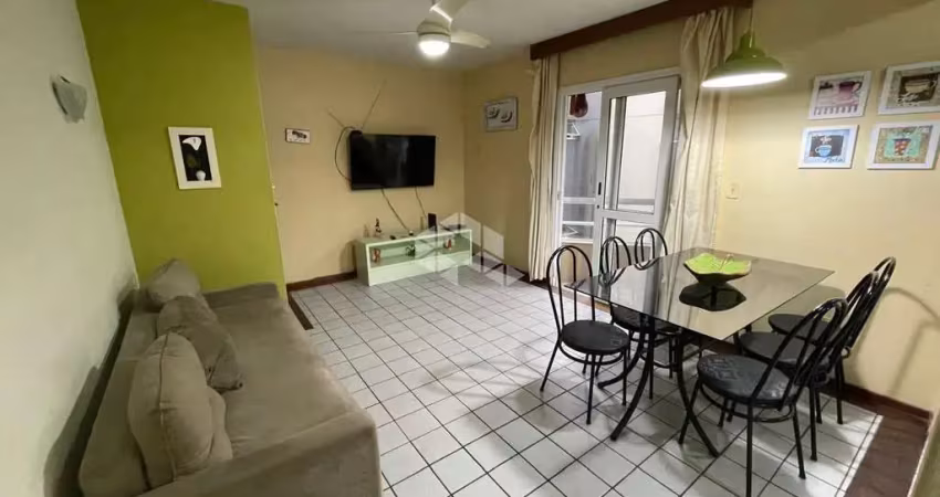 Apartamnto à venda em Canasvieiras com 2 quartos