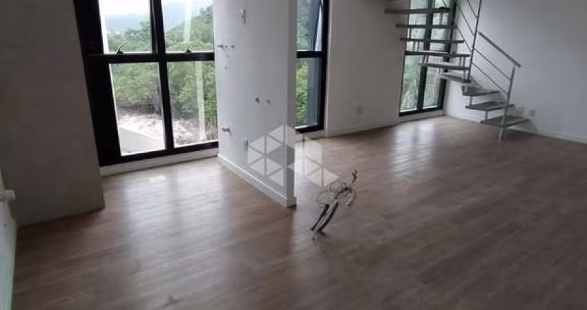 Cobertura  3 dormitórios à venda no Ingleses Norte