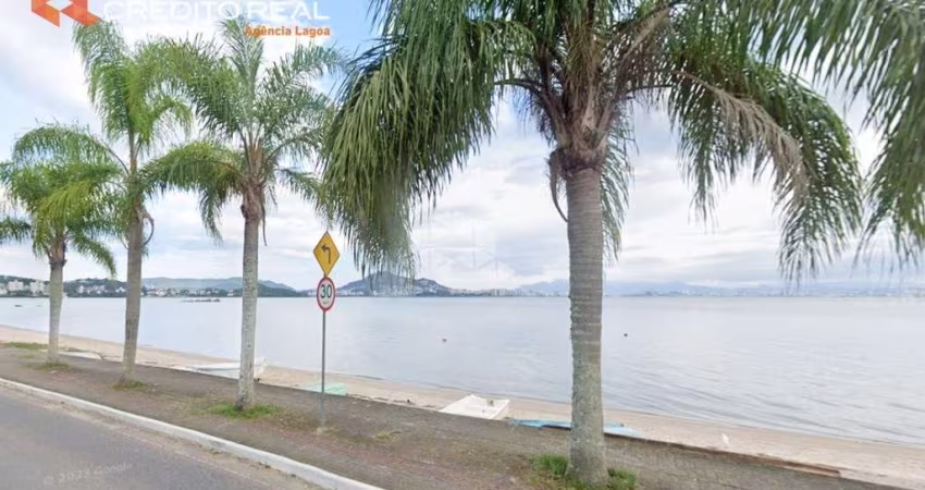 TERRENO Á VENDA DE 660,00 M² EM CONDOMÍNIO FECHADO COM VISTA PARA A BAÍA