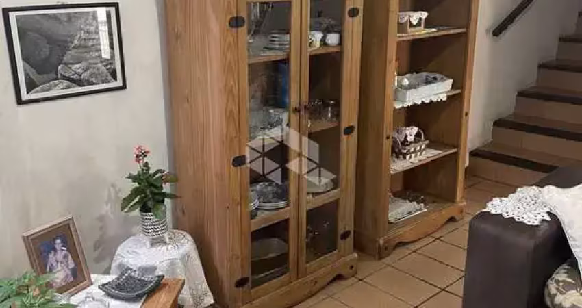 Casa em condomínio fechado à venda em canasvieiras pertinho do mar