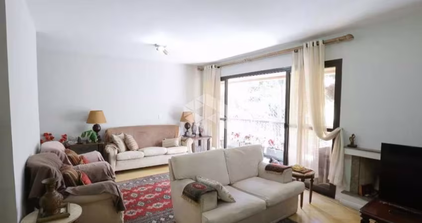 Apartamento à venda, 172m², 4 quartos/dormitórios (4 suítes), 3 vagas de garagem