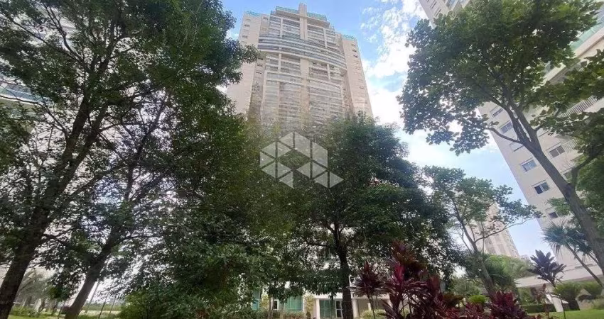 Apartamento á venda, 157m², 3 Dormitórios, C/02 Vagas