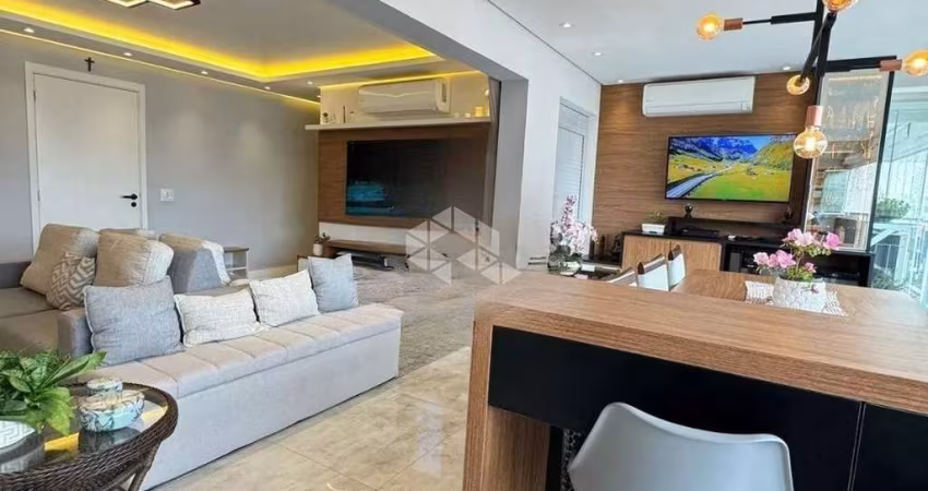 Apartamento á venda 3 Dormitórios, 121m², C/02 Vagas, Belém
