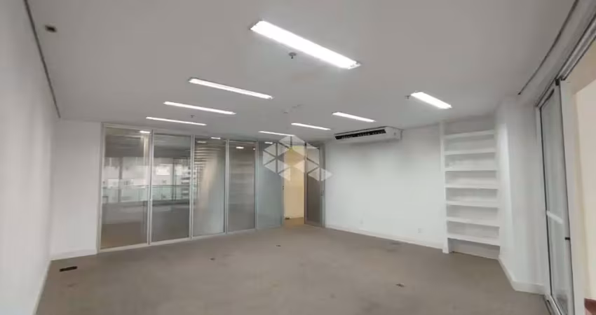 Conjunto comercial de alto padrão à venda no ciragan office - 167 m², 5 vagas, varanda e estrutura corporativa completa