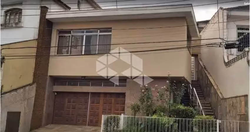 Sobrado à venda com 4 quartos, 290 m² e 5 vagas - excelente localização na zona leste de são paulo