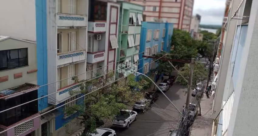 Apartamento 3 dormitórios/quartos no centro histórico de porto alegre
