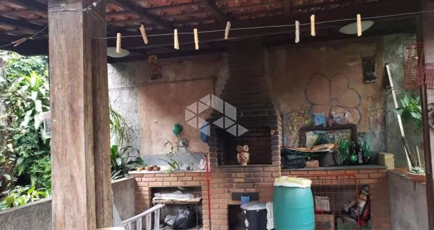 VENDA Sobrado com 3 dormitórios ( 1 suíte) - 6 vagas, 320m²  no Brooklin
