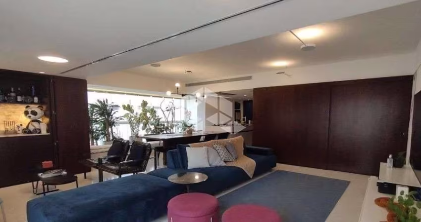 Vila Clementino, apartamento para venda próximo ao metrô com 02 suítes e 03 vagas de garagem