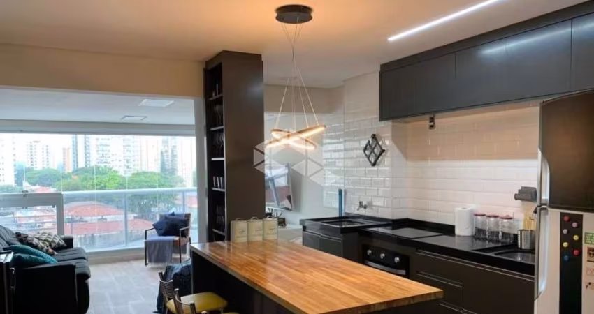 Apartamento a venda 70m² com 2 Dormitórios, Varanda Gourmet e 2 vagas - Campo Belo;