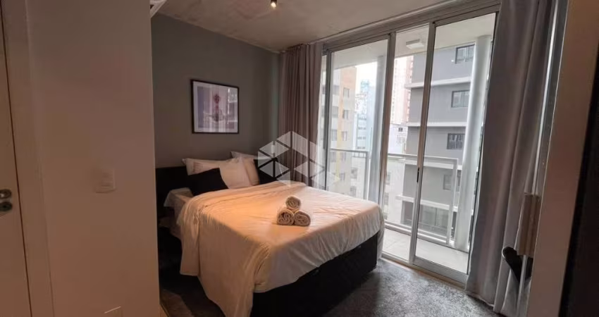 Apartamento a venda na  Bela Vista com 20 m², ( no contra piso) 1 dormitório sem vaga de garagem