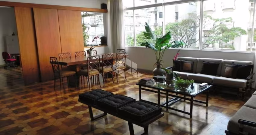 VENDA Apartamento  em Higienópolis - 275 m², 3 dormitorios (1 suíte) e 1 vaga