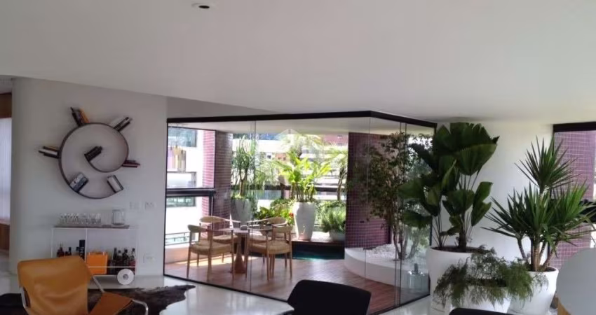 Apartamento à venda  no Panamby com 450 m², 3 quartos e 2 vagas de garagem