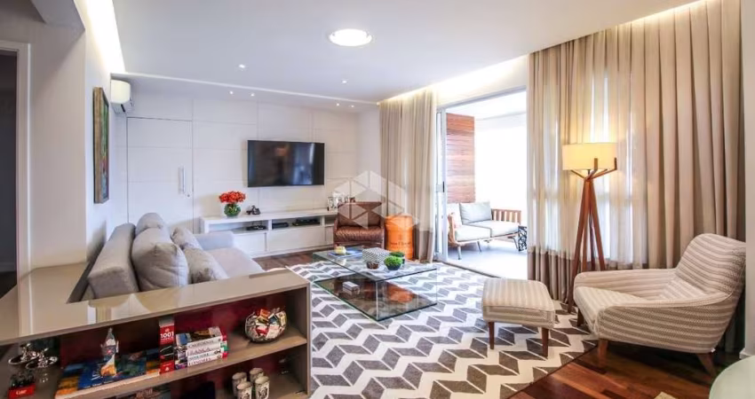 VENDA de Apartamento com 195 m², 3 quartos sendo 3 suítes, 3 vagas, lazer completo no bairro Morumbi