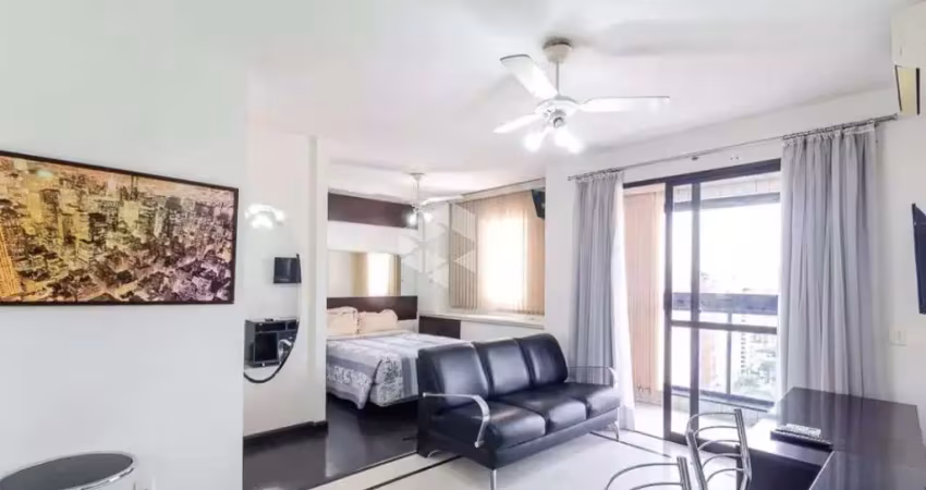 Apartamento à venda de 40m² com 1 dormitório e 1 vaga na Vila Nova Conceição, próximo de vias de acesso