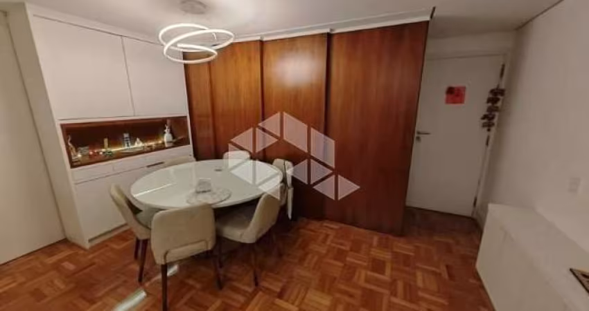 Apartamento a venda no Itaim Bibi com 90m² com 3 dormitórios sendo 1 suite e 1 vaga