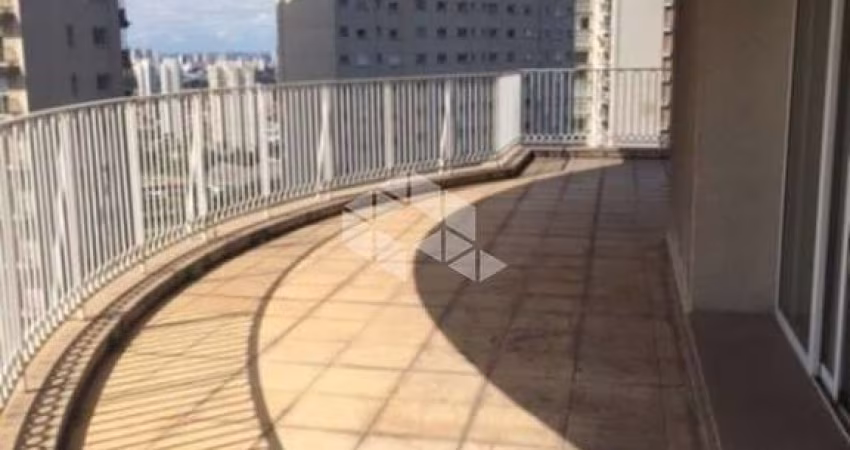 Apartamento na Vila Andrade 4 amplas suítes com varanda