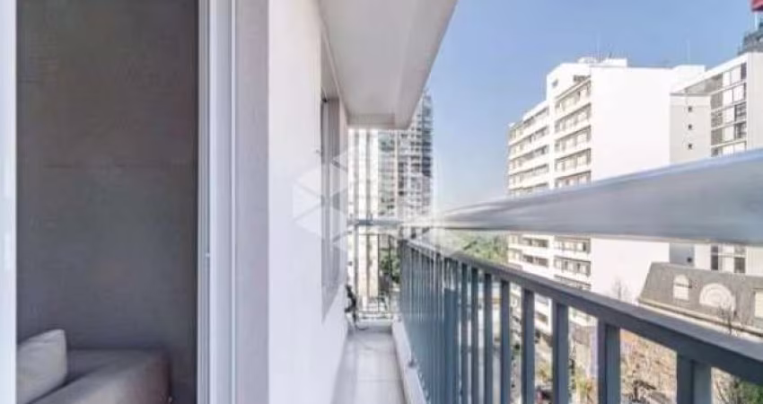 Apartamento a venda em Pinheiros com 31m² 1 dormitório MOBILHADO sem vaga