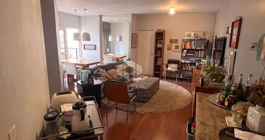 VENDA apartamento na Vila Olímpia de 79 metros com 3 dormitórios sendo 1 suíte, 1 vaga, lazer completo