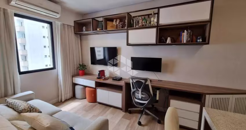 VENDA Flat com 30m², 1 dormitoro -1 banheiro -1 vaga  - MOEMA
