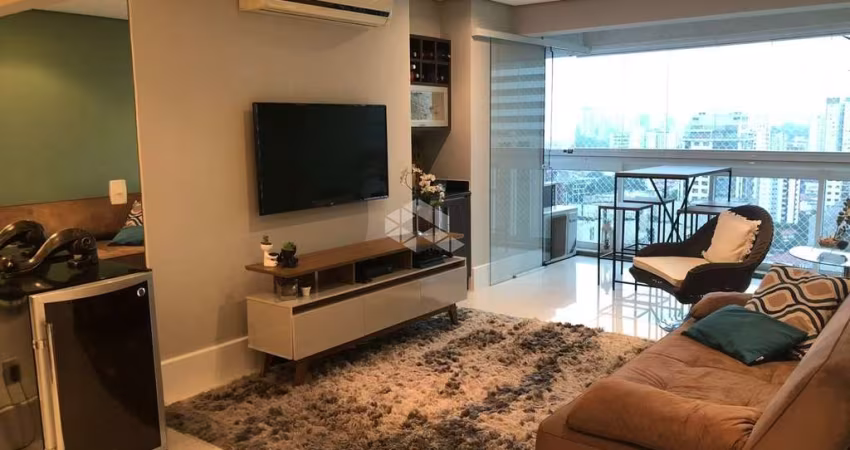 Apartamento a venda  no Brooklin com 96m²,  2 dormitórios sendo 1 suíte e 2 vagas de garagens