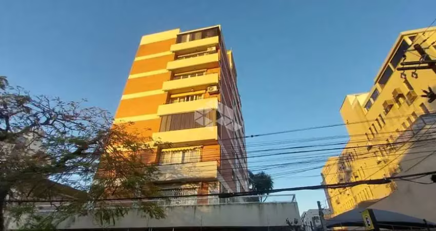 Apartamento com três dormitórios mais gabinete ampla sacada em excelente localização