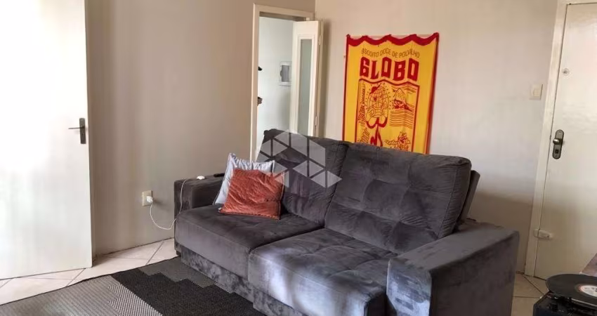 Apartamento térreo com churrasqueira . próximo ao hospital de Clinicas em Porto Alegre.