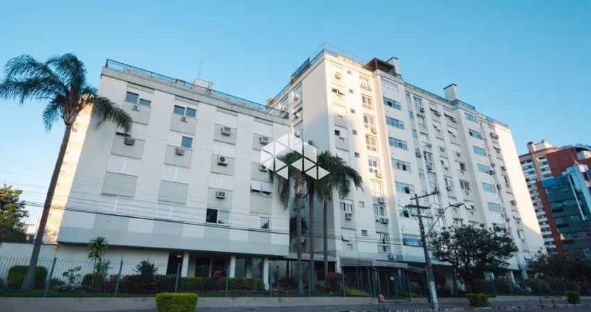 APARTAMENTO COM 42,80 m² DE 1 DOM/QUARTO NO MENINO DEUS