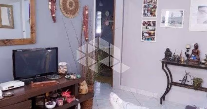 Apartamento Térreo 3 dormitórios no Menino Deus, com 89 privativos,12