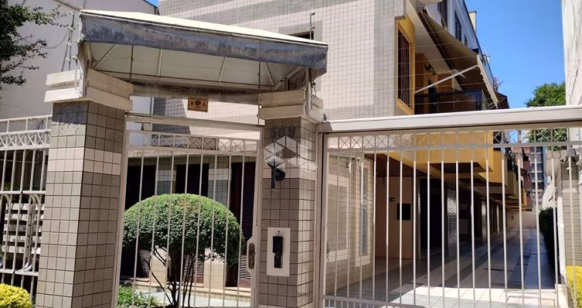 Casa, 175 m² privativos, 3 dormitórios, 3 suítes, 2 vagas,  Menino Deus