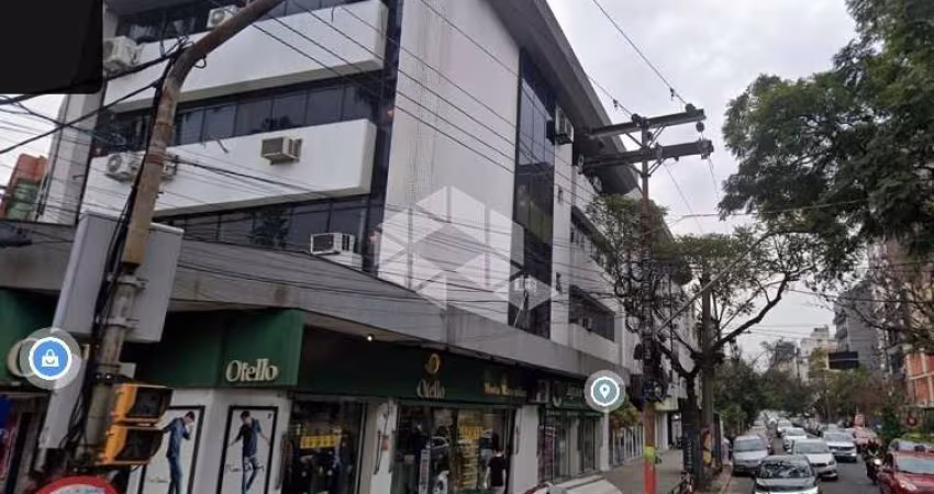 Sala comercial, elevador e 37m2 de área , no  Bom fim