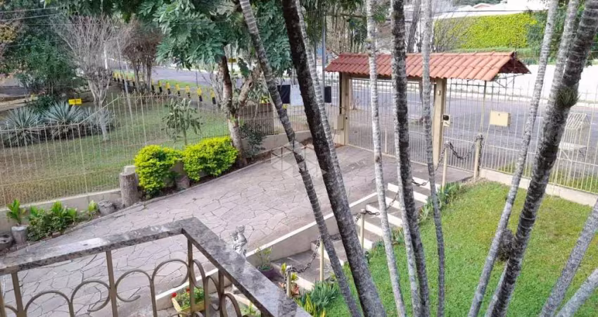Casa quatro dormitórios, piscina  no  bairro santa tereza