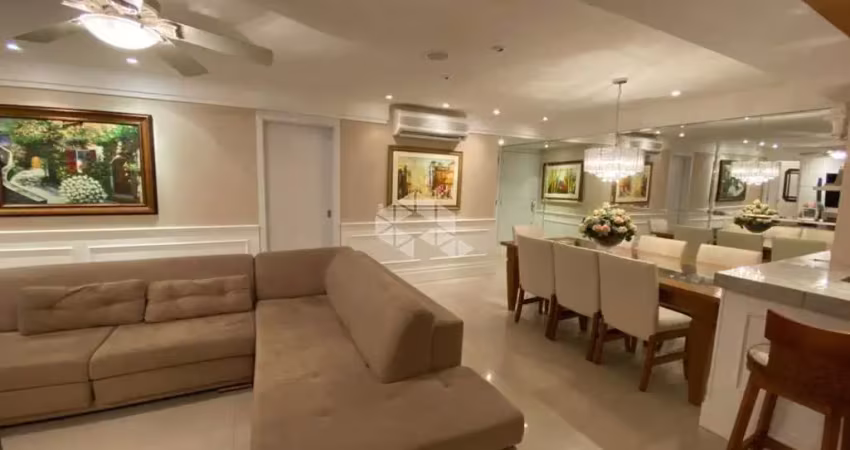 Apartamento de 3 dorm/quartos com 120m² bairro menino deus