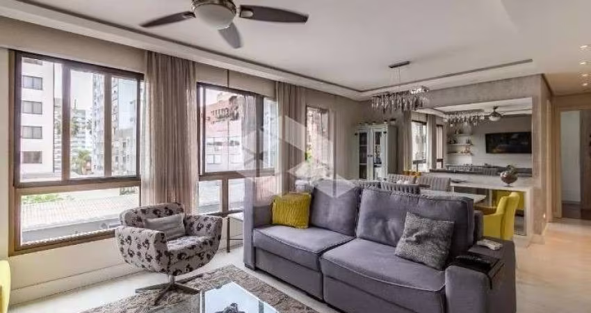 APARTAMENTO COM 3 DORMITÓRIOS, SUITE, 2 VAGAS NO MENINO DEUS