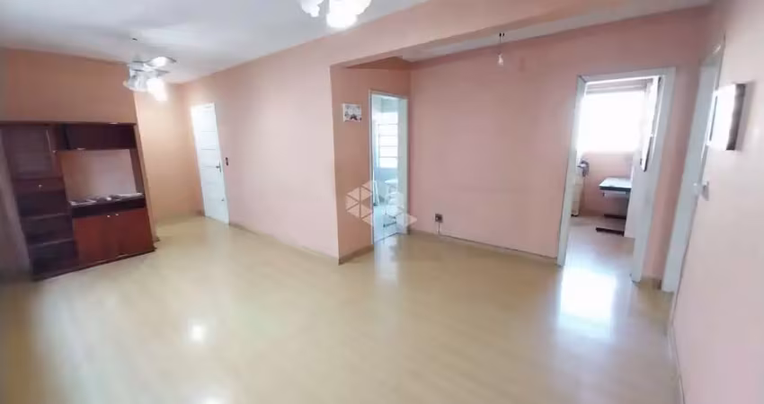 Apartamento com dois dormitórios , dependência empregada , elevador e vaga garagem coberta
