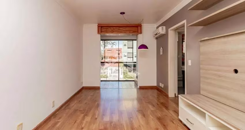 Apartamento impecável 02 dormitórios, garagem privativa