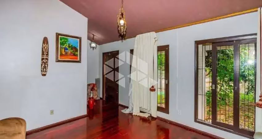 201m², casa com 4 dormitórios, sendo 1 suite, no bairro medianeira em porto alegre.