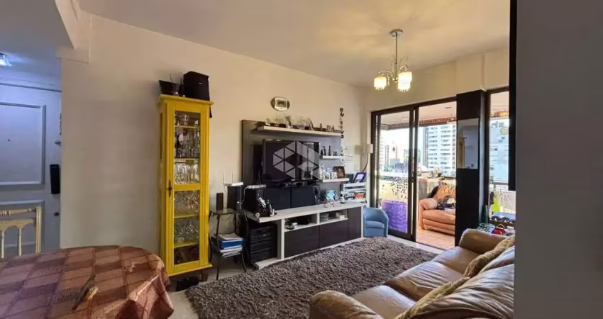 Apartamento de 02 dormitórios sendo 1 suite , vaga no menino deus, 300m do zaffari