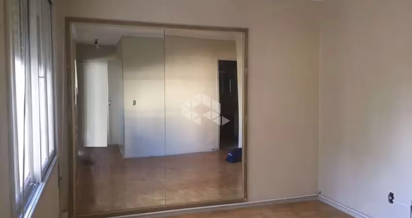 Cobertura duplex, 3 dormitórios, sendo 1 suite, 2 vagas cobertas lado a lado